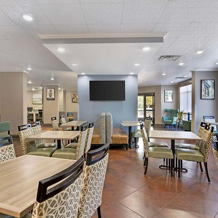Best Western Savannah Airport Inn & Suites Pooler Ngoại thất bức ảnh