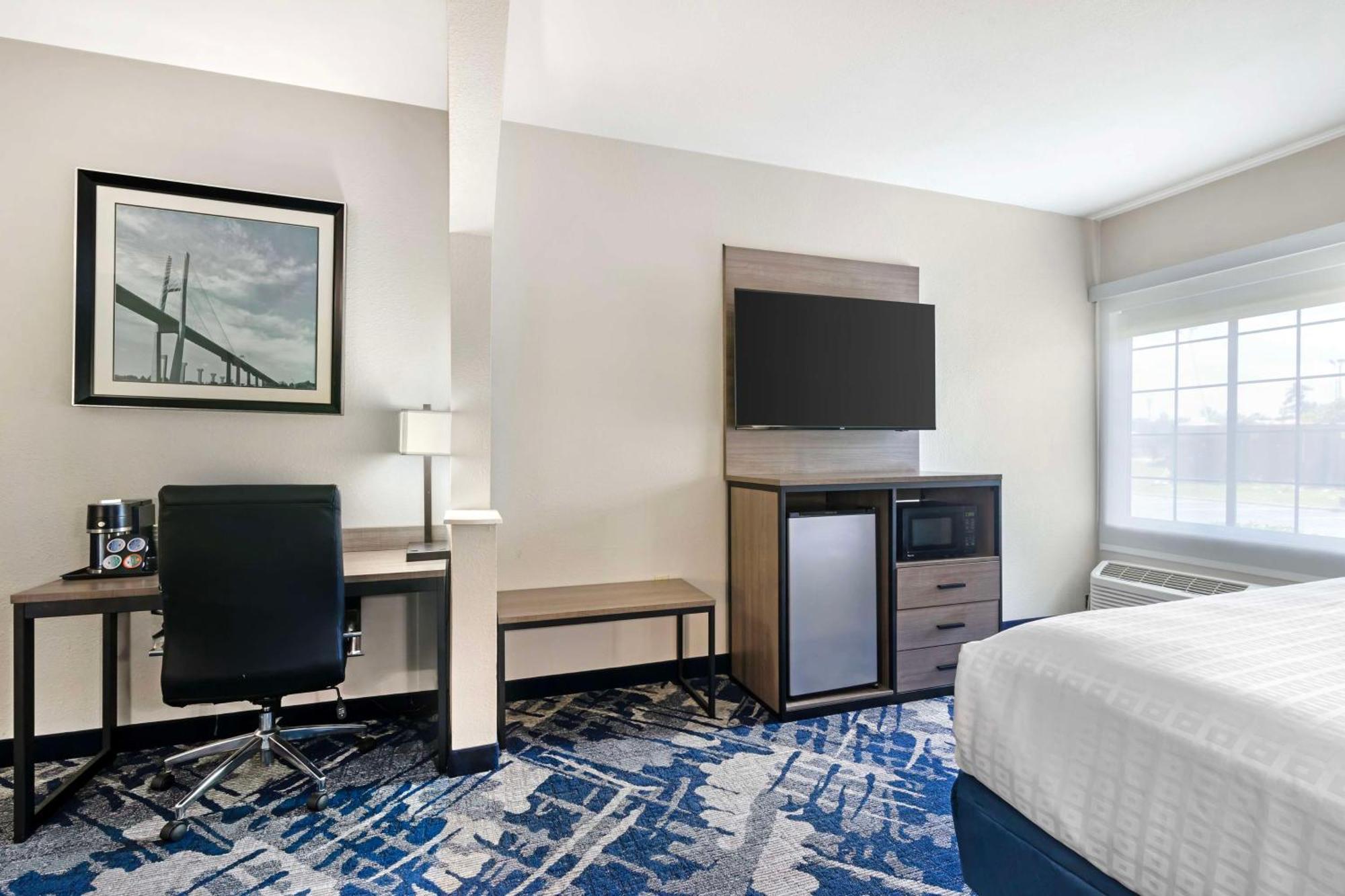 Best Western Savannah Airport Inn & Suites Pooler Ngoại thất bức ảnh