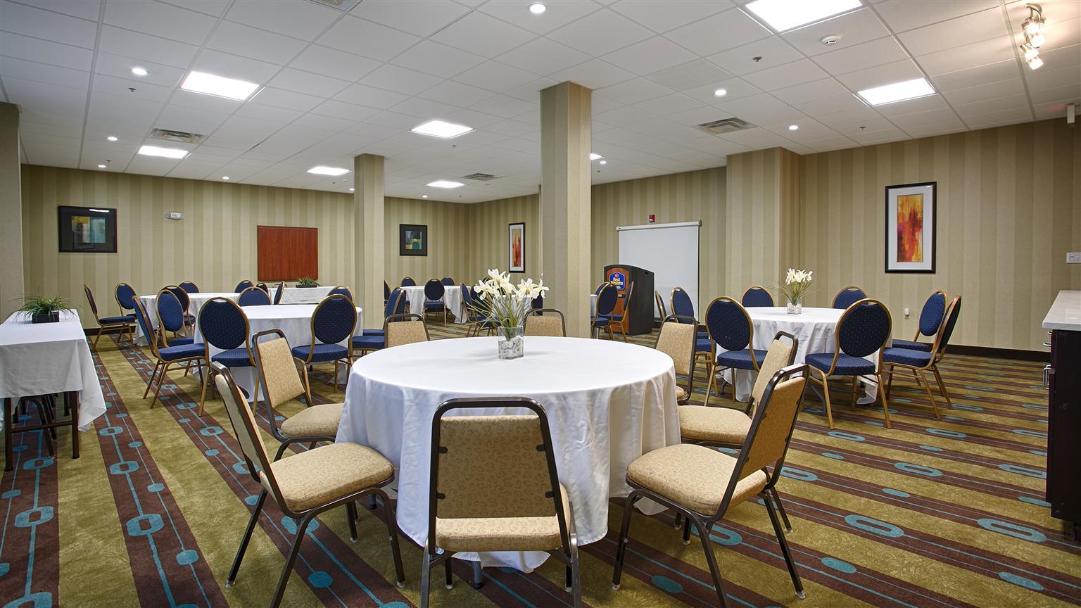 Best Western Savannah Airport Inn & Suites Pooler Ngoại thất bức ảnh