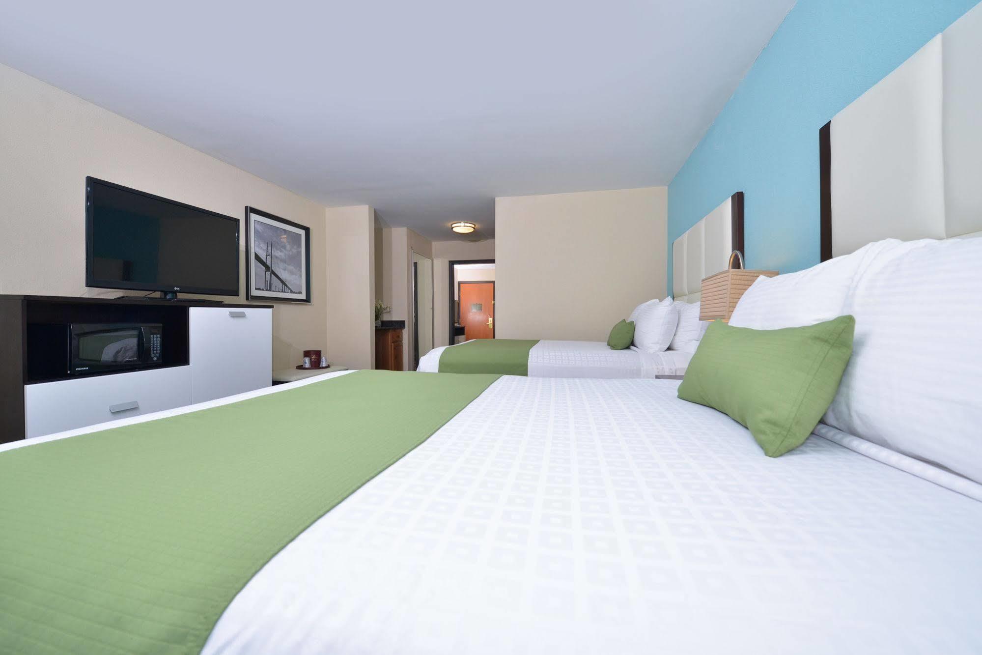 Best Western Savannah Airport Inn & Suites Pooler Ngoại thất bức ảnh